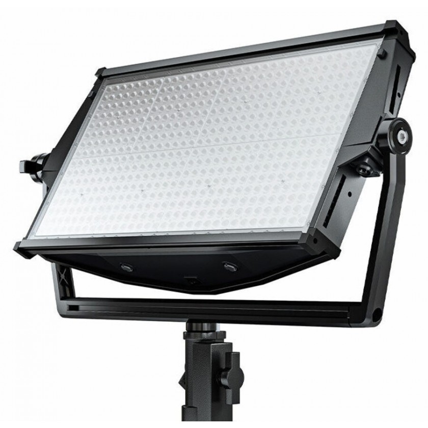 Litepanels Astra 2x1 IP, panneau LED Bi-Color de 250W résistant aux intempéries